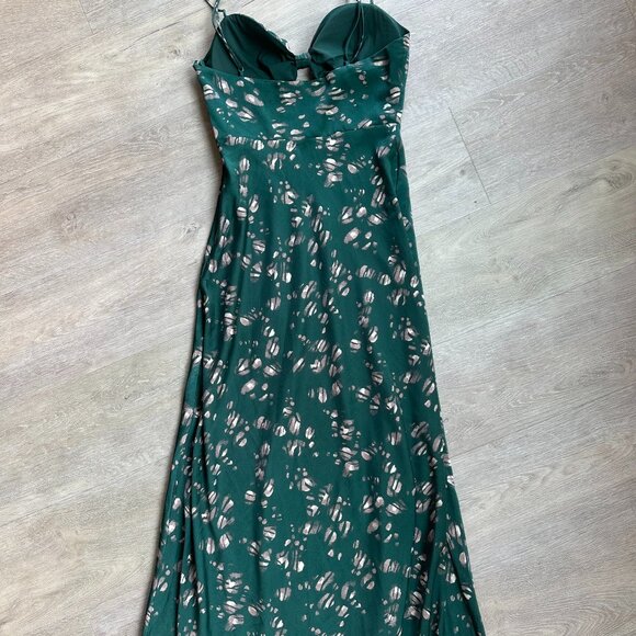 Hello Molly Green Floral Midi Dress - Picture 4 of 7